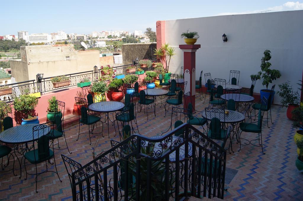 Collier De La Colombe Hotel Meknes Exterior photo